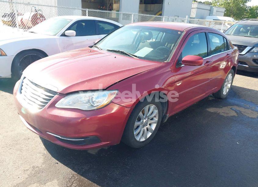 Photo 2 of 2013 Chrysler 200 TOURING (VIN 1C3CCBBB7DN732914)