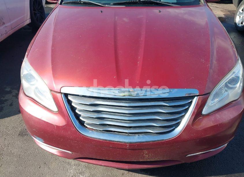 Photo 6 of 2013 Chrysler 200 TOURING (VIN 1C3CCBBB7DN732914)