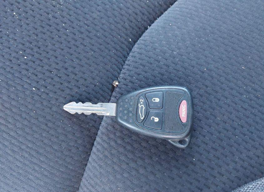 Photo 11 of 2013 Chrysler 200 TOURING (VIN 1C3CCBBB7DN735795)