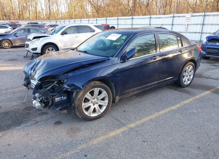 Photo 2 of 2013 Chrysler 200 TOURING (VIN 1C3CCBBB7DN735795)