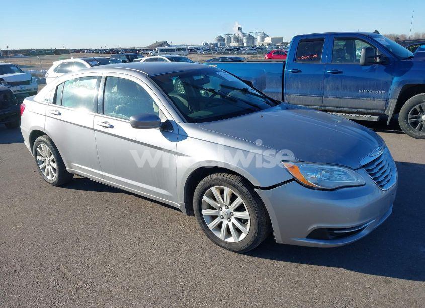 2013 Chrysler 200 TOURING (VIN 1C3CCBBB7DN765847) main photo