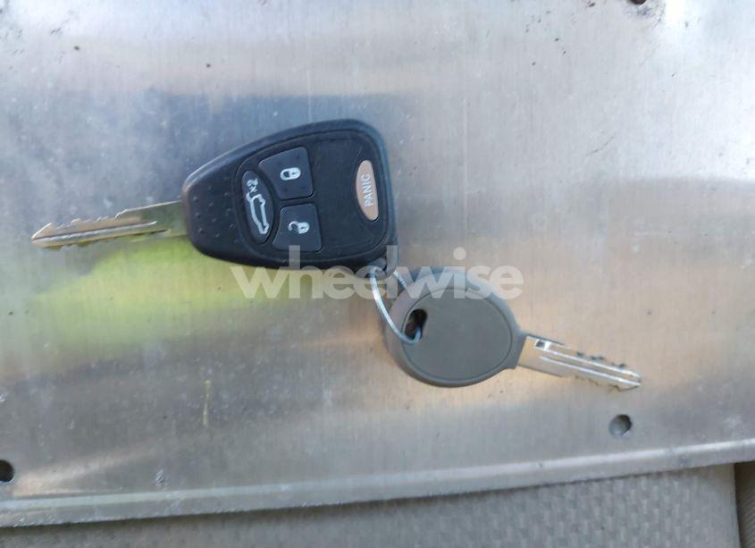 Photo 11 of 2013 Chrysler 200 TOURING (VIN 1C3CCBBB7DN765847)