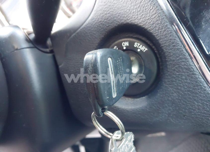 Photo 11 of 2012 Chrysler 200 TOURING (VIN 1C3CCBBB8CN135768)