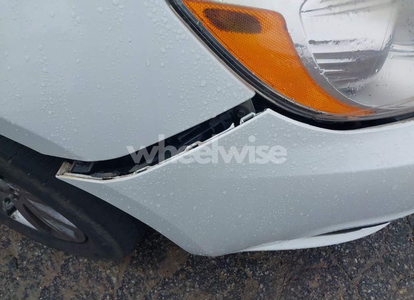 Photo 6 of 2012 Chrysler 200 TOURING (VIN 1C3CCBBB8CN180676)