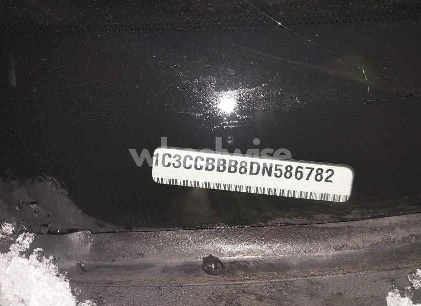 Photo 9 of 2013 Chrysler 200 TOURING (VIN 1C3CCBBB8DN586782)