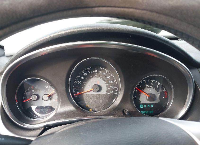 Photo 7 of 2013 Chrysler 200 TOURING (VIN 1C3CCBBB8DN600664)