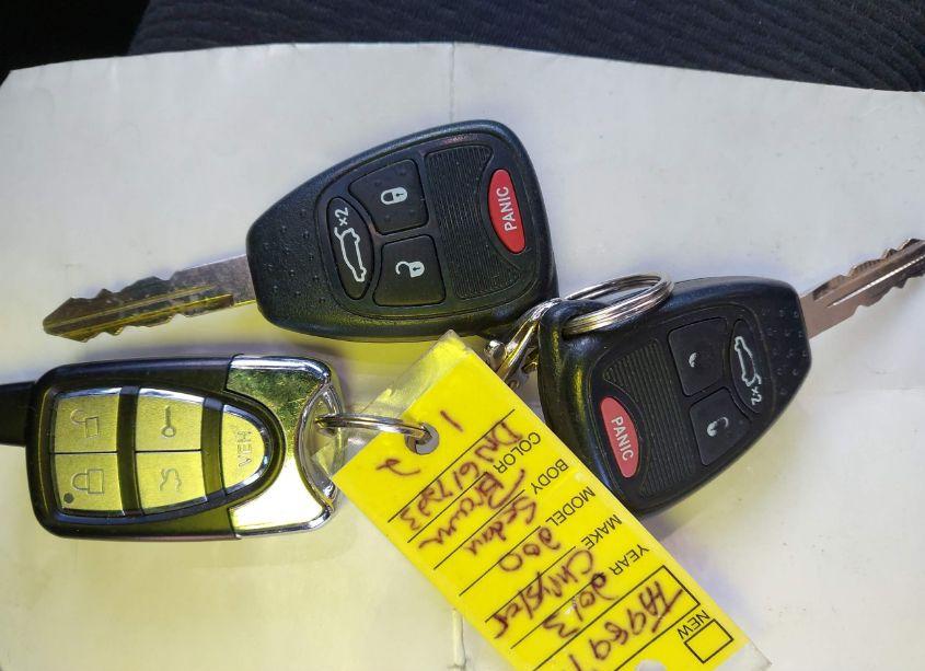 Photo 11 of 2013 Chrysler 200 TOURING (VIN 1C3CCBBB8DN617223)