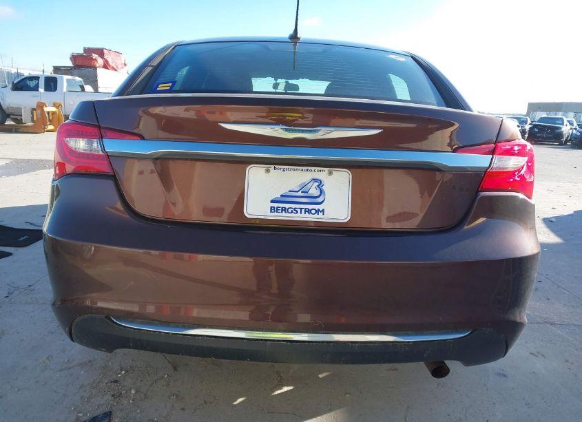 Photo 16 of 2013 Chrysler 200 TOURING (VIN 1C3CCBBB8DN617223)
