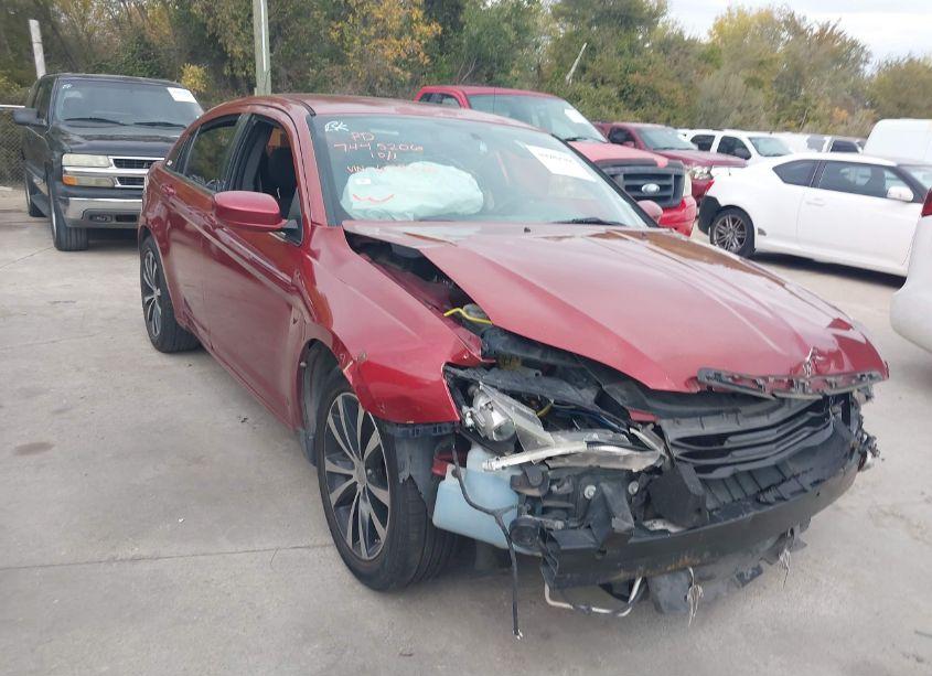 2013 Chrysler 200 TOURING (VIN 1C3CCBBB8DN679320) main photo