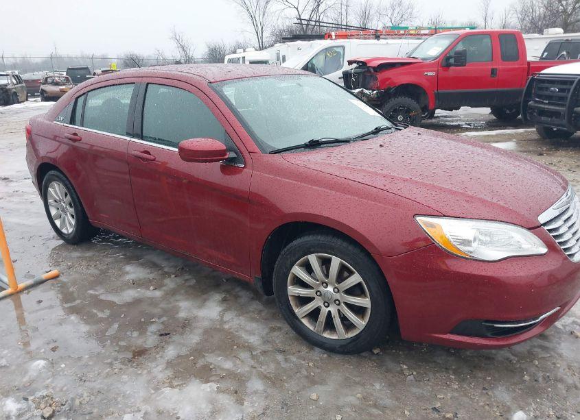 2013 Chrysler 200 TOURING (VIN 1C3CCBBB8DN695047) main photo