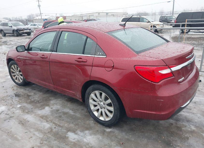 Photo 3 of 2013 Chrysler 200 TOURING (VIN 1C3CCBBB8DN695047)