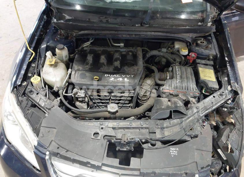 Photo 10 of 2013 Chrysler 200 TOURING (VIN 1C3CCBBB8DN699499)