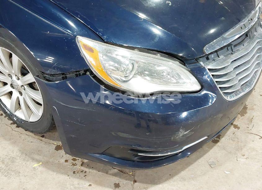 Photo 17 of 2013 Chrysler 200 TOURING (VIN 1C3CCBBB8DN699499)
