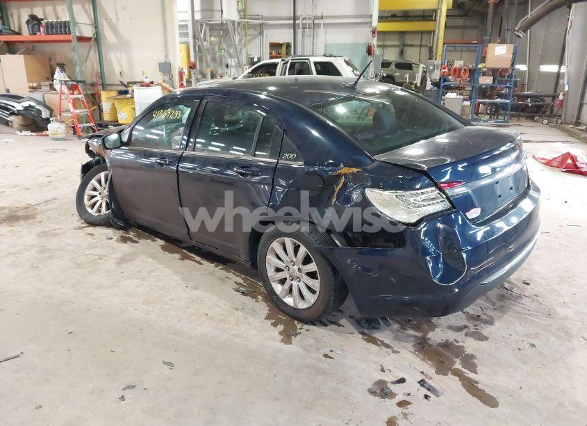 Photo 3 of 2013 Chrysler 200 TOURING (VIN 1C3CCBBB8DN699499)