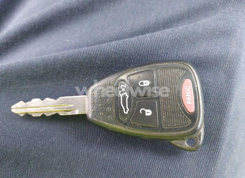 Photo 11 of 2013 Chrysler 200 TOURING (VIN 1C3CCBBB8DN701929)