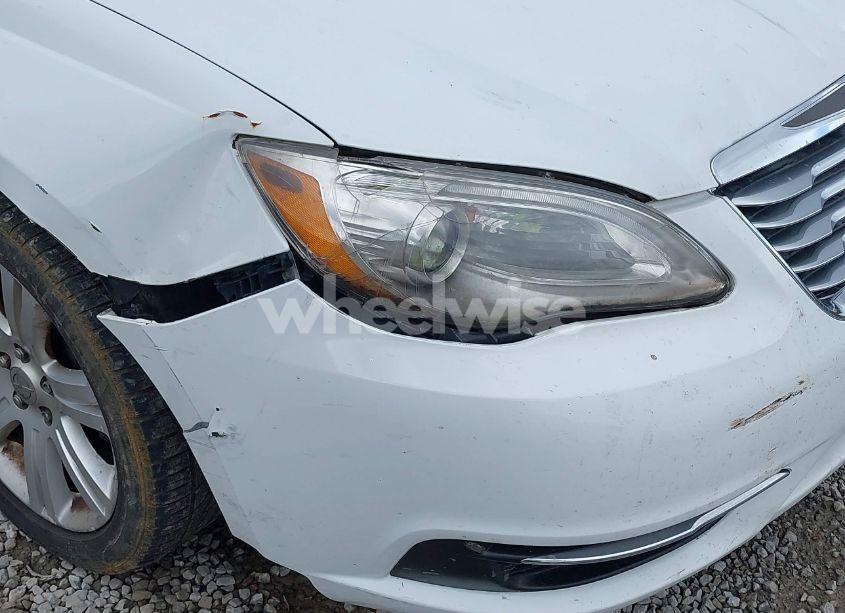 Photo 12 of 2013 Chrysler 200 TOURING (VIN 1C3CCBBB8DN701929)