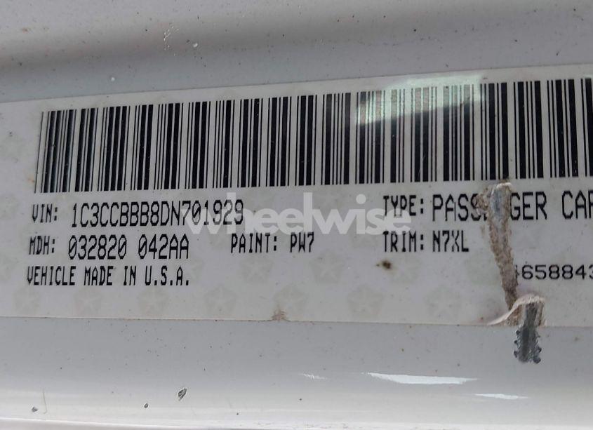 Photo 9 of 2013 Chrysler 200 TOURING (VIN 1C3CCBBB8DN701929)