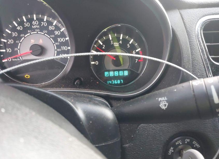 Photo 7 of 2013 Chrysler 200 TOURING (VIN 1C3CCBBB8DN764903)