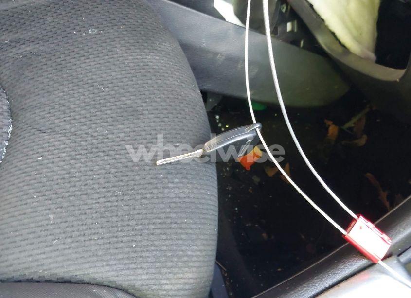 Photo 11 of 2012 Chrysler 200 TOURING (VIN 1C3CCBBB9CN120051)