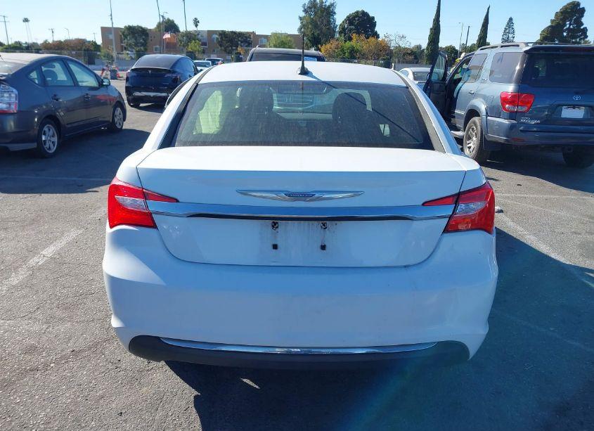 Photo 16 of 2012 Chrysler 200 TOURING (VIN 1C3CCBBB9CN172599)