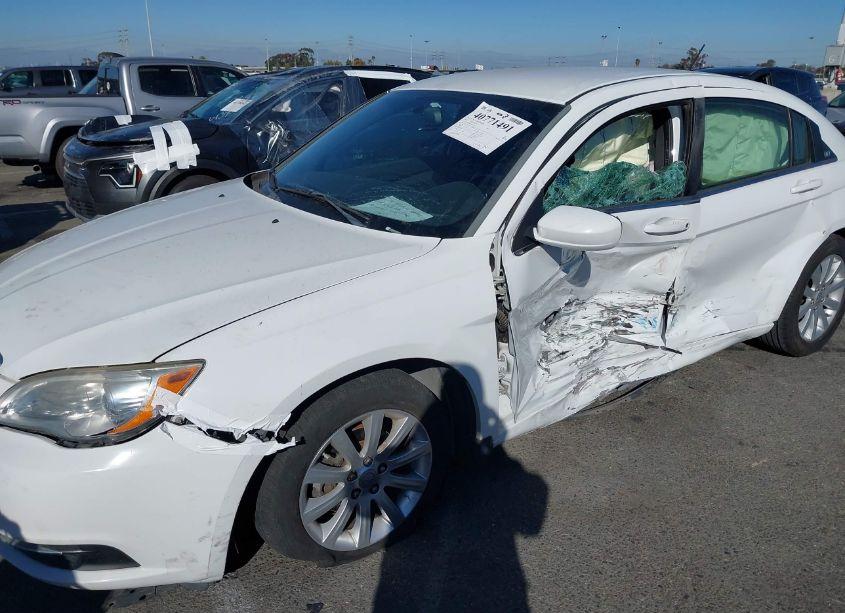 Photo 6 of 2012 Chrysler 200 TOURING (VIN 1C3CCBBB9CN172599)