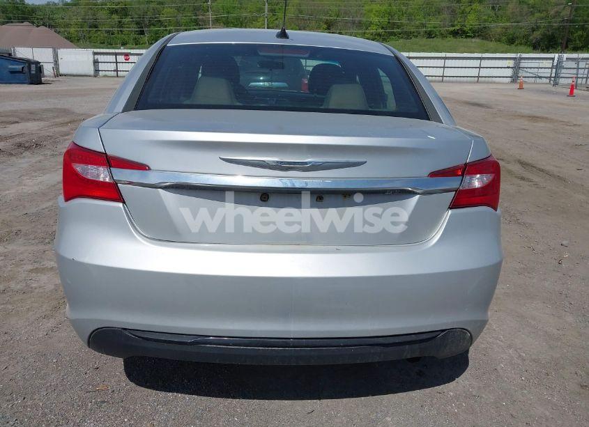 Photo 16 of 2012 Chrysler 200 TOURING (VIN 1C3CCBBB9CN176992)