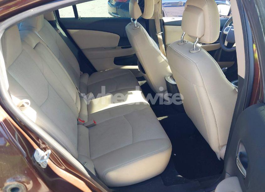 Photo 8 of 2012 Chrysler 200 TOURING (VIN 1C3CCBBB9CN236589)