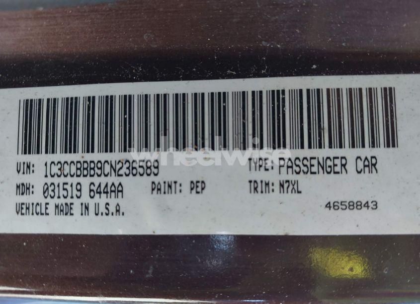 Photo 9 of 2012 Chrysler 200 TOURING (VIN 1C3CCBBB9CN236589)