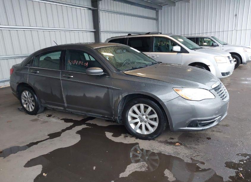 2012 Chrysler 200 TOURING (VIN 1C3CCBBB9CN257278) main photo