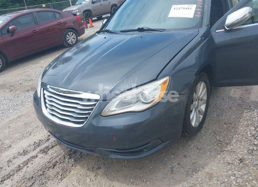 Photo 6 of 2012 Chrysler 200 TOURING (VIN 1C3CCBBB9CN302705)