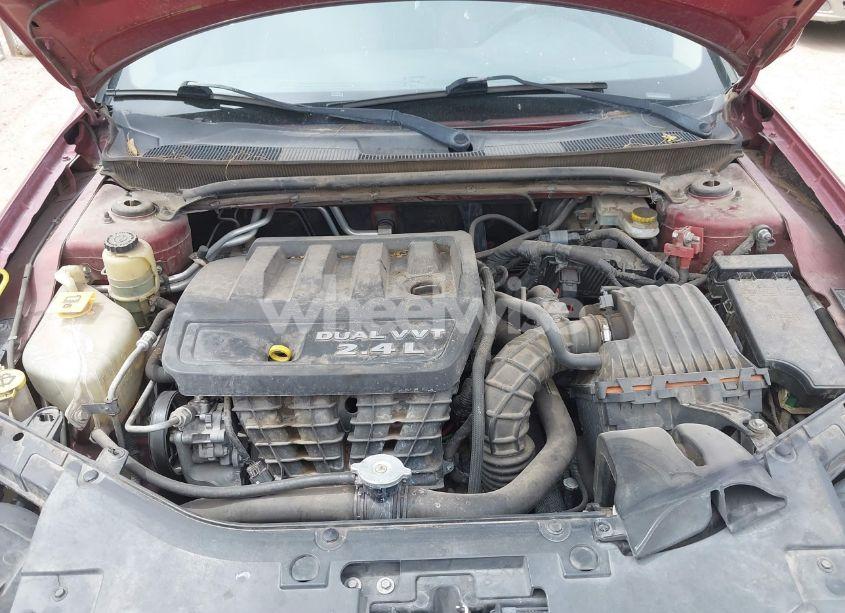 Photo 10 of 2013 Chrysler 200 TOURING (VIN 1C3CCBBB9DN598617)