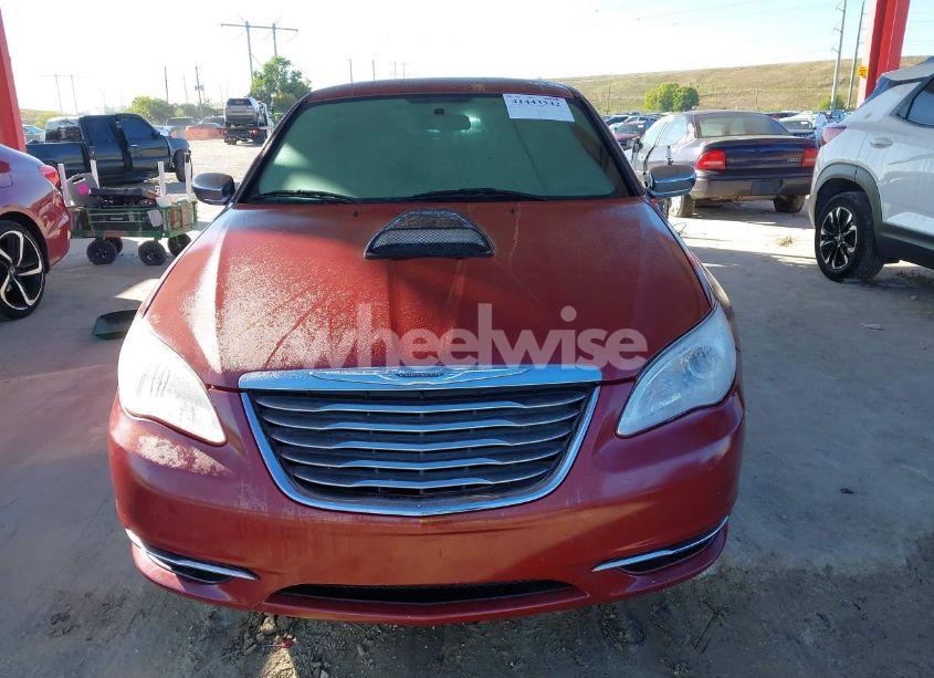 Photo 12 of 2013 Chrysler 200 TOURING (VIN 1C3CCBBB9DN656628)