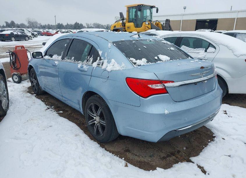 Photo 3 of 2013 Chrysler 200 TOURING (VIN 1C3CCBBB9DN679407)