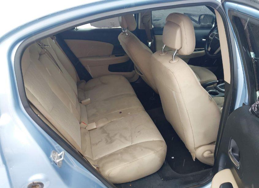 Photo 8 of 2013 Chrysler 200 TOURING (VIN 1C3CCBBB9DN679407)