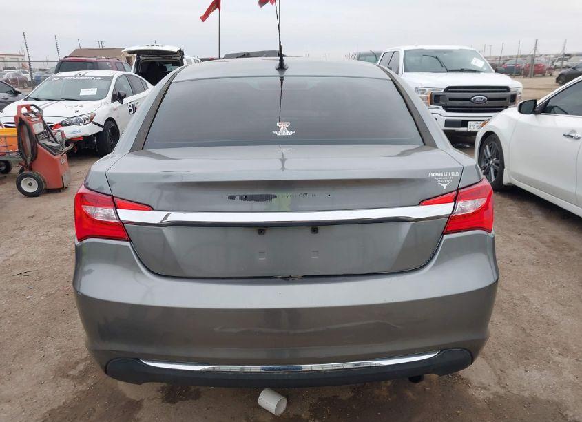 Photo 16 of 2013 Chrysler 200 TOURING (VIN 1C3CCBBB9DN734681)