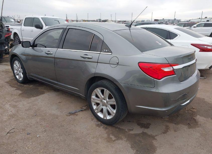 Photo 3 of 2013 Chrysler 200 TOURING (VIN 1C3CCBBB9DN734681)