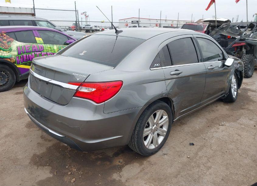 Photo 4 of 2013 Chrysler 200 TOURING (VIN 1C3CCBBB9DN734681)