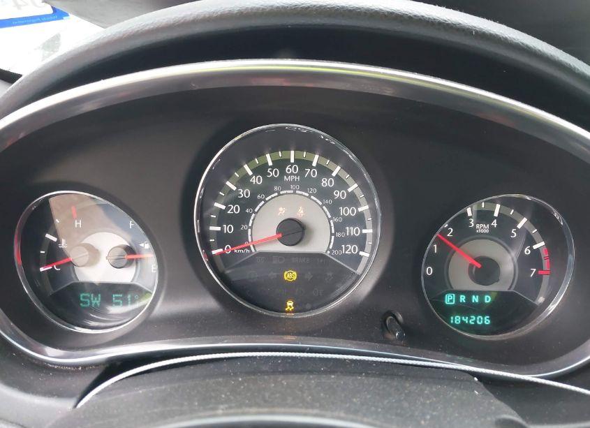 Photo 7 of 2013 Chrysler 200 TOURING (VIN 1C3CCBBB9DN734681)