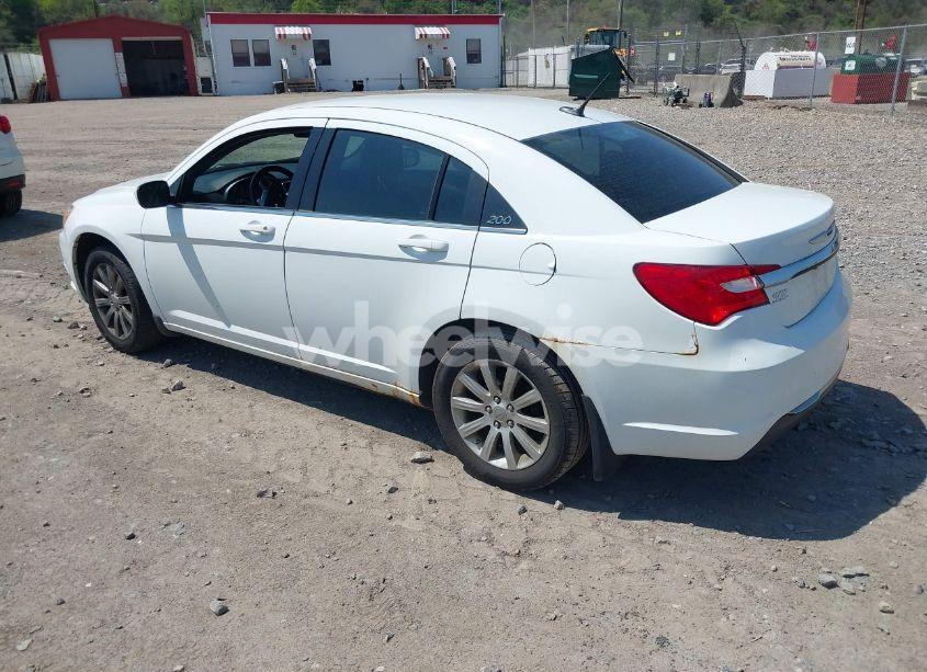 Photo 3 of 2014 Chrysler 200 TOURING (VIN 1C3CCBBB9EN183489)