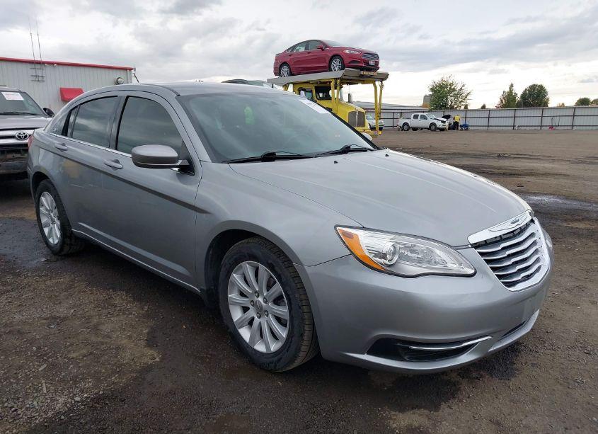 2014 Chrysler 200 TOURING (VIN 1C3CCBBB9EN192788) main photo