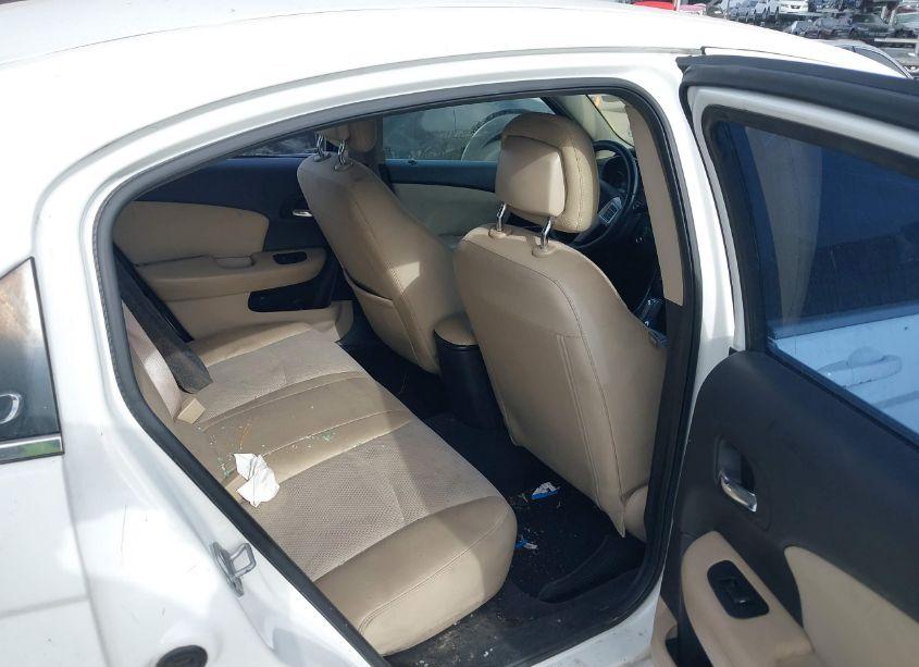 Photo 8 of 2012 Chrysler 200 TOURING (VIN 1C3CCBBBXCN125260)