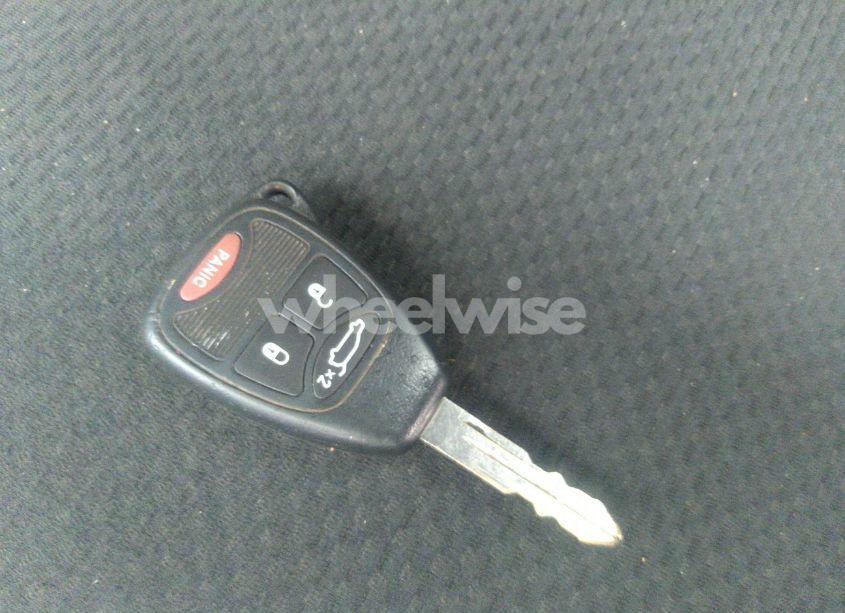 Photo 11 of 2012 Chrysler 200 TOURING (VIN 1C3CCBBBXCN135819)