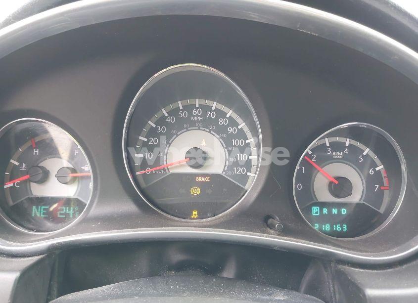 Photo 7 of 2012 Chrysler 200 TOURING (VIN 1C3CCBBBXCN166648)