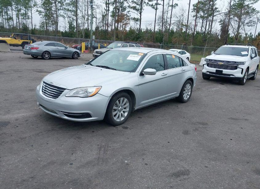 Photo 2 of 2012 Chrysler 200 TOURING (VIN 1C3CCBBBXCN288099)