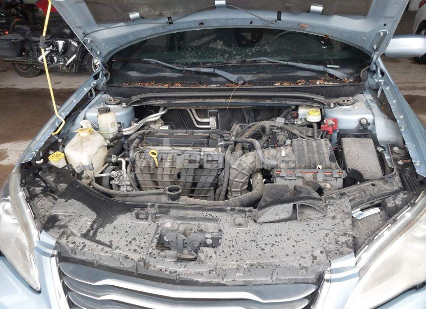 Photo 10 of 2013 Chrysler 200 TOURING (VIN 1C3CCBBBXDN547319)