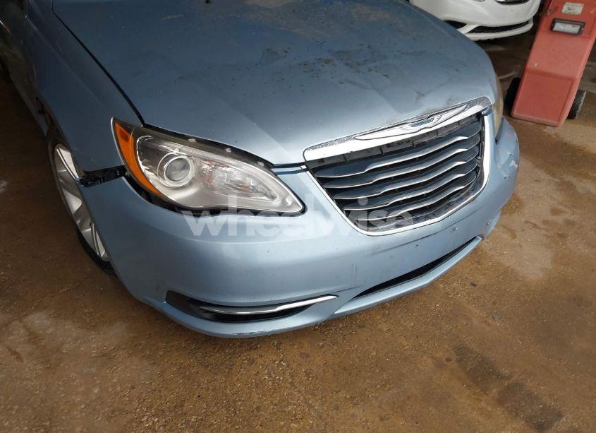 Photo 12 of 2013 Chrysler 200 TOURING (VIN 1C3CCBBBXDN547319)