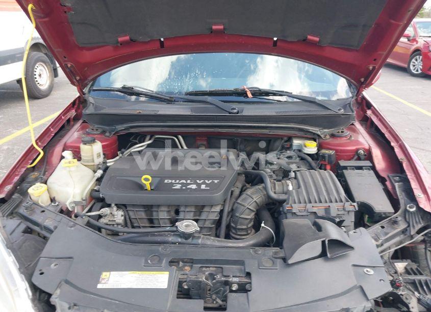 Photo 10 of 2013 Chrysler 200 TOURING (VIN 1C3CCBBBXDN579963)