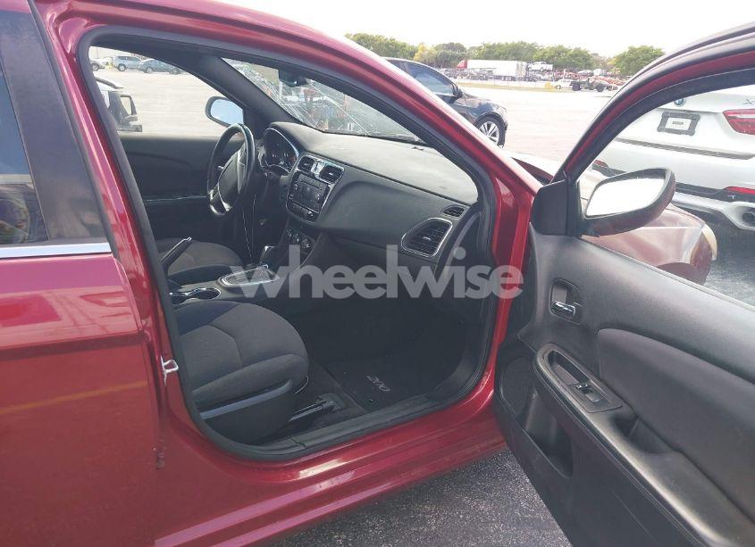 Photo 5 of 2013 Chrysler 200 TOURING (VIN 1C3CCBBBXDN579963)