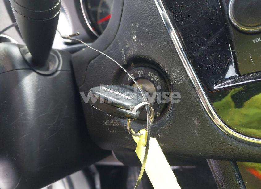 Photo 11 of 2013 Chrysler 200 TOURING (VIN 1C3CCBBBXDN580367)