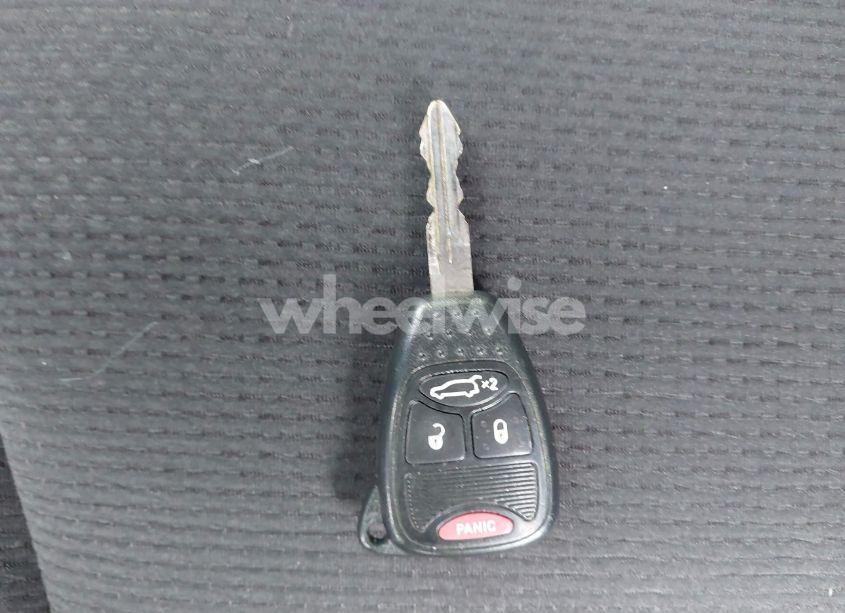 Photo 11 of 2013 Chrysler 200 TOURING (VIN 1C3CCBBBXDN603890)